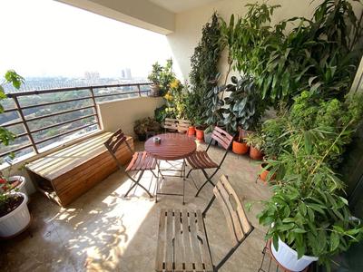 Balcony Image of 1201 Sq.ft 2 BHK Apartment / Flat for sale in Worli Mumbai for Rs. 62000000