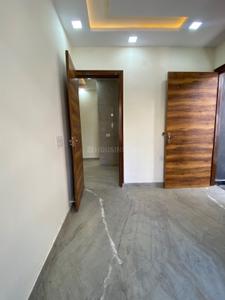 Bedroom Image of 800 Sq.ft 3 BHK Builder Floor for sale in Sector 5 Rohini New Delhi for Rs. 9500000