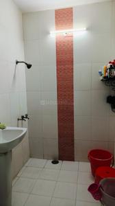 Bathroom Image of 680 Sq.ft 2 BHK Duplex for rent in Sector 28 Faridabad for Rs. 22000