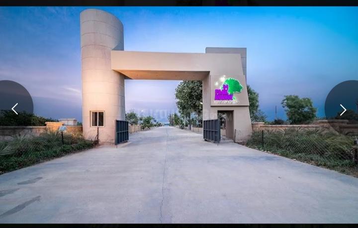 Suvidha 64 Park Avenue Main Image 1