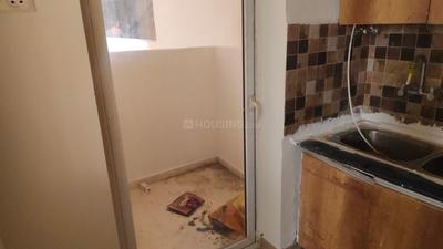 Balcony Image of 1155 Sq.ft 2.5 BHK Apartment / Flat for rent in Prateek Grand City, Siddharth Vihar Ghaziabad for Rs. 25500