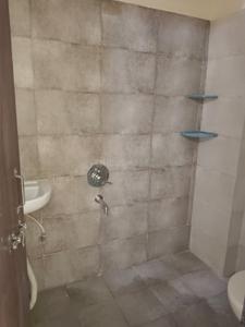 Bathroom Image of 1000 Sq.ft 2 BHK Builder Floor for rent in Ansal Town, Talawali Chanda Indore for Rs. 14000