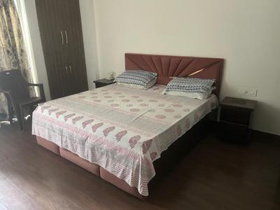 Bedroom Image of 2380 Sq.ft 3 BHK Apartment / Flat for sale in Dalanwala Dehradun for Rs. 26500000