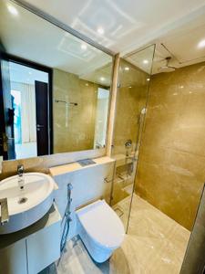 Bathroom Image of 850 Sq.ft 2 BHK Apartment / Flat for sale in Highland, Powai Mumbai for Rs. 32000000