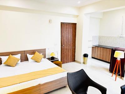 Bedroom Image of 900 Sq.ft 1 RK Apartment / Flat for rent in Sector 50 Gurgaon for Rs. 20000