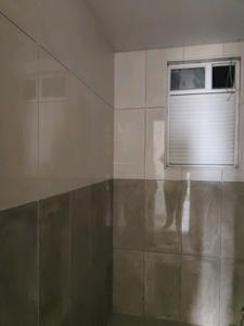 Common Bathroom Image of 1641 Sq.ft 3 BHK Apartment / Flat for sale in Semmancheri Chennai for Rs. 18925000