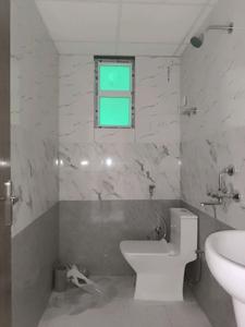 Common Bathroom Image of 1400 Sq.ft 3 BHK Apartment / Flat for sale in BNH Shivaan Heights, Noida Extension Greater Noida for Rs. 5875000