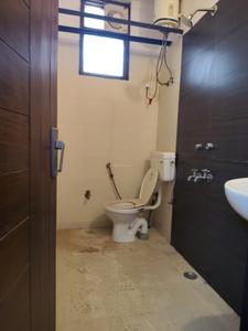 Bedroom One Image of 1500 Sq.ft 3 BHK Builder Floor for rent in Neb Sarai New Delhi for Rs. 45000