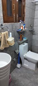 Bathroom Image of 950 Sq.ft 2.5 BHK Apartment / Flat for rent in Mansa Devi Complex Panchkula for Rs. 35000