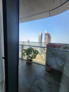 Balcony Image of 1900 Sq.ft 4 BHK Apartment / Flat for rent in Enpar Lotus 101 Worli Residences, Lower Parel Mumbai for Rs. 350000