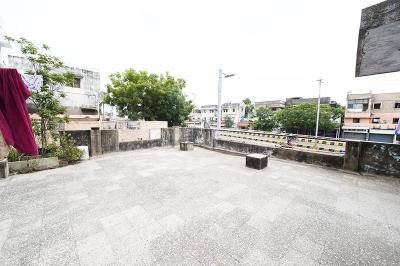 Balcony Image of 1962 Sq.ft 3 BHK Apartment / Flat for sale in Bapunagar Ahmedabad for Rs. 6000000