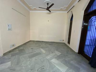 Hall Image of 1500 Sq.ft 2 BHK Builder Floor for rent in Paschim Vihar New Delhi for Rs. 31000