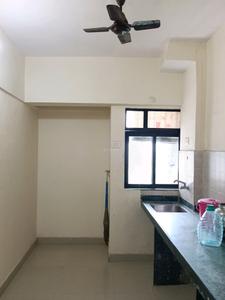 Kitchen Image of 700 Sq.ft 1 BHK Apartment / Flat for rent in Kasarvadavali Thane for Rs. 15500