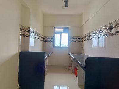 Kitchen Image of 640 Sq.ft 1 BHK Apartment / Flat for rent in Vedant Sumeet Elite, Thane West Thane for Rs. 25000