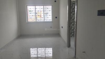 Living Room Image of 1020 Sq.ft 2 BHK Apartment / Flat for sale in Purbalok Kolkata for Rs. 6630000