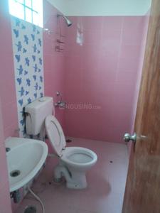Bathroom Image of 1800 Sq.ft 3 BHK Villa for rent in Sare Expandable Villas, Singaperumal Koil Chennai for Rs. 13000
