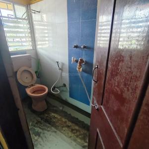 Bathroom Image of 1100 Sq.ft 2 BHK Apartment / Flat for sale in SD SD Shreenibas Apartment, South Dum Dum Kolkata for Rs. 6500000