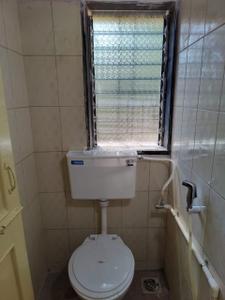 Bathroom Image of 600 Sq.ft 1 BHK Apartment / Flat for rent in Chaturthi Kirtikar Blocks, Thane West Thane for Rs. 28000