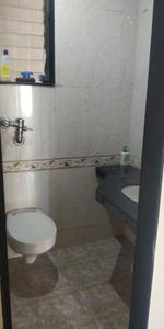 Bathroom Image of 980 Sq.ft 2 BHK Apartment / Flat for rent in Supreme Lake Florence, Powai Mumbai for Rs. 110000
