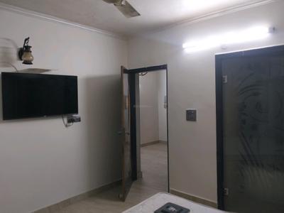 Bedroom Image of 2250 Sq.ft 5 BHK Builder Floor for sale in Rajouri Garden New Delhi for Rs. 25000000