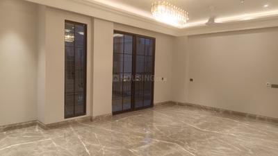 Bedroom Image of 2100 Sq.ft 3 BHK Builder Floor for sale in Defence Colony New Delhi for Rs. 155000000