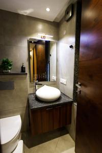 Bathroom Image of 2195 Sq.ft 4 BHK Apartment / Flat for rent in Tajganj Agra for Rs. 45000