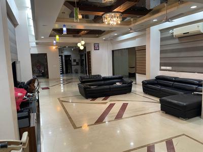 Hall Image of 2000 Sq.ft 4 BHK Apartment / Flat for rent in Nava Naroda Ahmedabad for Rs. 35000