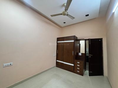 Bedroom Image of 900 Sq.ft 2 BHK Builder Floor for rent in Shaheed Bhagat Singh Nagar Ludhiana for Rs. 15000