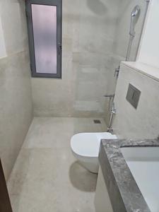 Common Bathroom Image of 1000 Sq.ft 2 BHK Apartment / Flat for rent in Piramal Mahalaxmi South Tower, Worli Mumbai for Rs. 180000