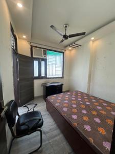 Bedroom Image of 550 Sq.ft 1 BHK Builder Floor for rent in Mayapuri New Delhi for Rs. 16000