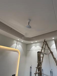 Bedroom Image of 3150 Sq.ft 4 BHK Builder Floor for sale in Vivek Vihar New Delhi for Rs. 62000000
