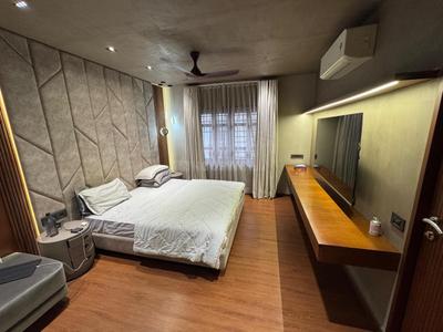 Bedroom Image of 3150 Sq.ft 4 BHK Independent House for rent in Prahlad Nagar Ahmedabad for Rs. 195000