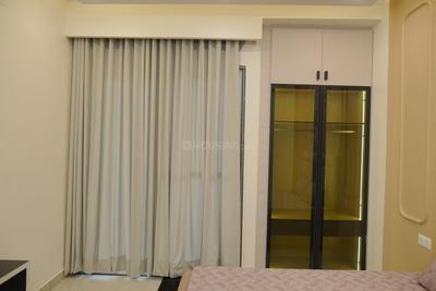 Bedroom Image of 2200 Sq.ft 3 BHK Builder Floor for sale in Canal Road Dehradun for Rs. 14500000