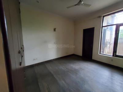 Bedroom Image of 2275 Sq.ft 3 BHK Builder Floor for rent in Sector 46 Noida for Rs. 55000