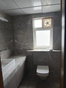 Bathroom Image of 2230 Sq.ft 3.5 BHK Apartment / Flat for sale in Prestige Fairfield, RMV Extension Stage 2 Bengaluru for Rs. 47000000