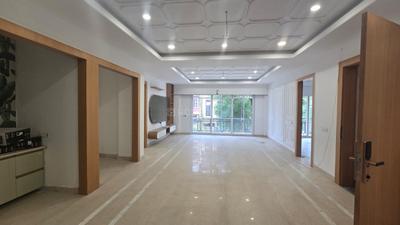 Image of 2050 Sq.ft 3 BHK Builder Floor for sale in Sector 4, Gurgaon for Rs. 24500000