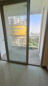 Balcony Image of 1250 Sq.ft 2 BHK Apartment / Flat for rent in Eldeco Saubhagyam Phase 2, Vrindavan Yojana Lucknow for Rs. 19000
