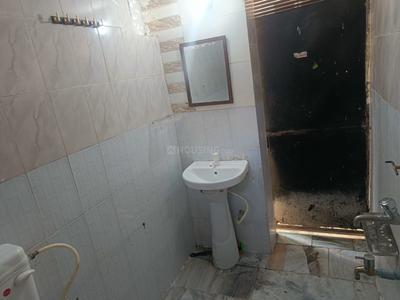 Bathroom Image of 700 Sq.ft 1 BHK Builder Floor for rent in Guru Teg Bahadur Nagar Jalandhar for Rs. 9000