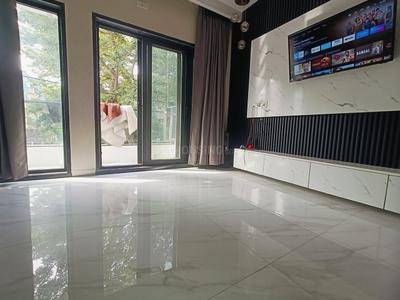 Bedroom Image of 1200 Sq.ft 3 BHK Builder Floor for rent in Janakpuri New Delhi for Rs. 50000
