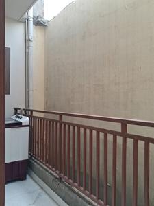 Bedroom Two Image of 1050 Sq.ft 2 BHK Apartment / Flat for sale in JMD Rose Valley, Sector 73 Noida for Rs. 4000000