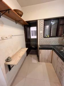 Kitchen Image of 585 Sq.ft 1 BHK Apartment / Flat for rent in Sudhir Amrapali Complex, Kalyani Nagar Pune for Rs. 25000