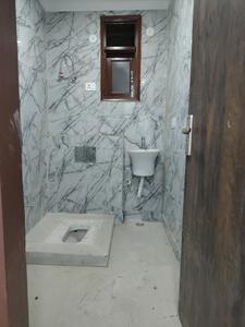 Common Bathroom Image of 1110 Sq.ft 3 BHK Apartment / Flat for sale in Mehrauli New Delhi for Rs. 7500000