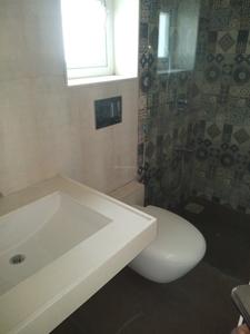 Bathroom Image of 1215 Sq.ft 3 BHK Apartment / Flat for sale in Kanakia Paris, Bandra East Mumbai for Rs. 44500000