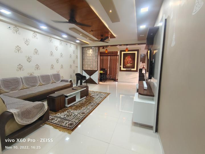 3 BHK 2160 Sqft Flat for sale at Maninagar, Ahmedabad Property ID