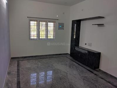 Bedroom Image of 1200 Sq.ft 3 BHK Builder Floor for rent in Kovilambakkam Chennai for Rs. 32000