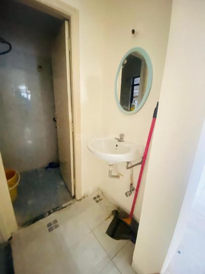 Shreehans Nagar, Kondhwa Bathroom 1