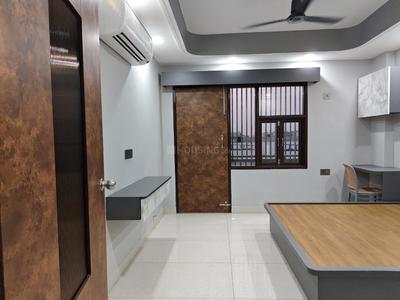 1 RK Independent Builder Floor