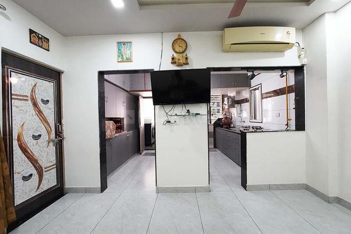 Prayag Flats Rambaugh Maninagar Main Image 1