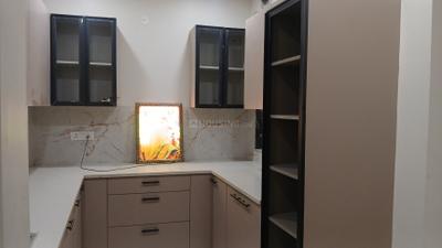 Kitchen Image of 1600 Sq.ft 4 BHK Apartment / Flat for sale in Shalimar Garden Ghaziabad for Rs. 13500000