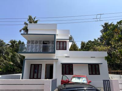 Image of 1500 Sq.ft 3 BHK Villa for sale in Angamaly, Kochi for Rs. 5800000